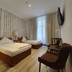 Erlanger Hof Hotel 3*