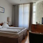 Erlanger Hof Hotel 3*