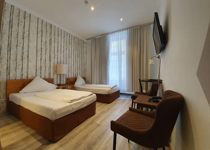 Erlanger Hof Hotel 3*