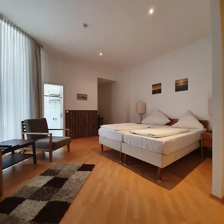 Erlanger Hof 3* Βερολίνο